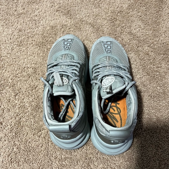 Versace Chain Reaction Grey - Picture 4 of 6